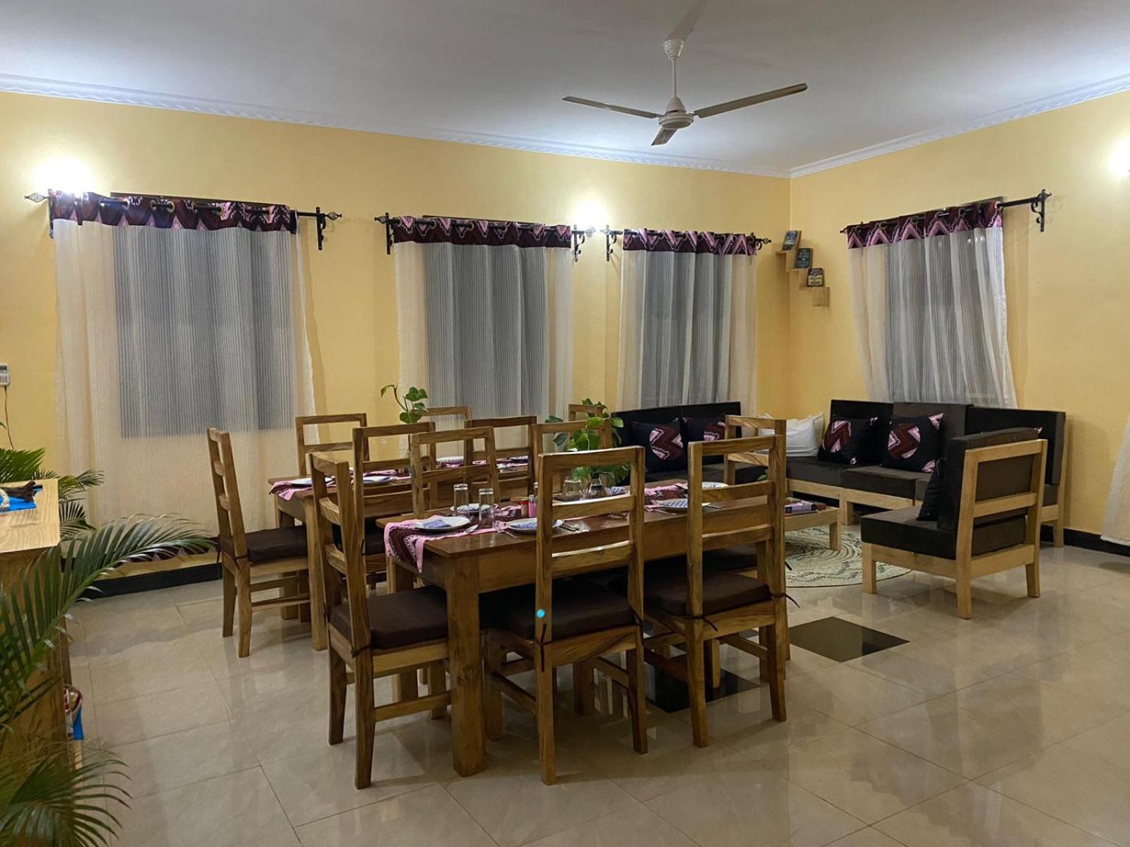 Home Feeling Kilimanjaro Moshi Bagian luar foto