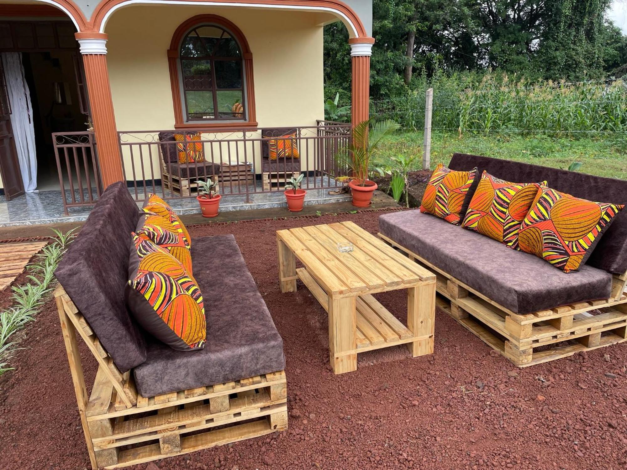 Home Feeling Kilimanjaro Moshi Bagian luar foto