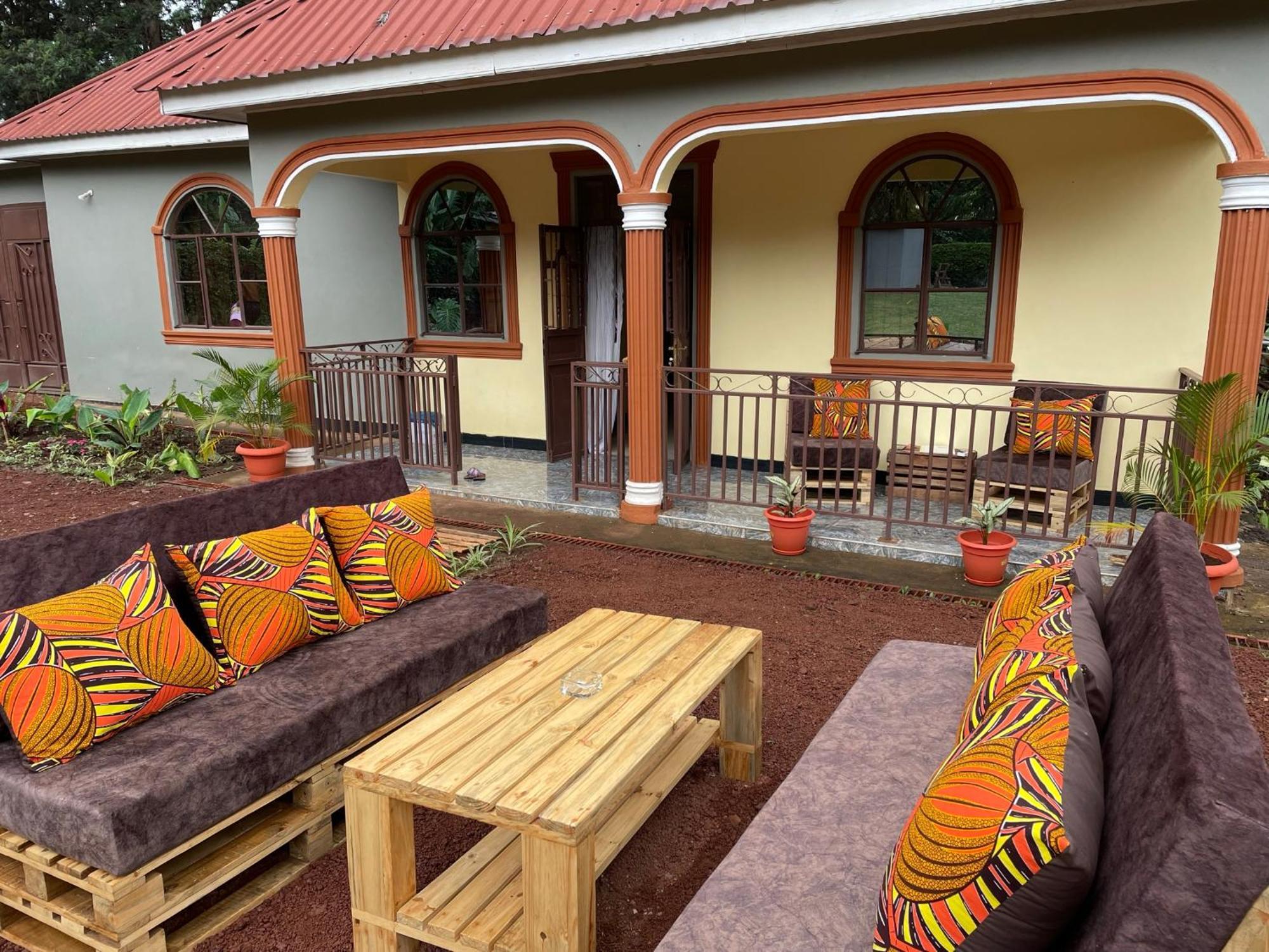 Home Feeling Kilimanjaro Moshi Bagian luar foto